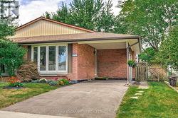 2358 GREENBANK TRAIL  Burlington, ON L7P 3S8