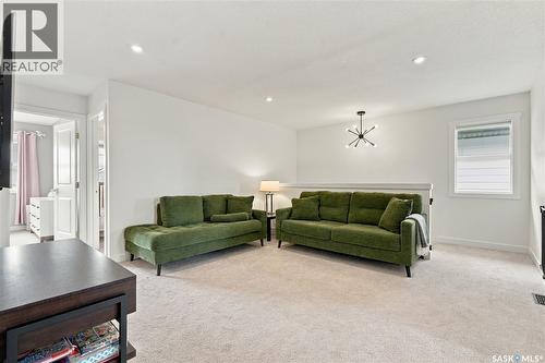 334 Stilling Manor, Saskatoon, SK 