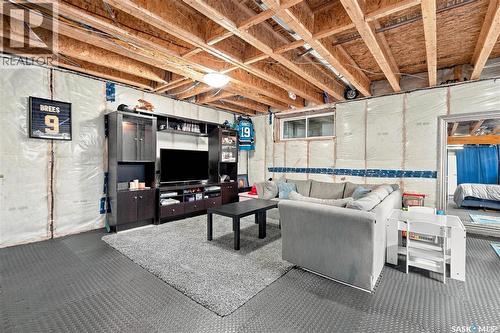 334 Stilling Manor, Saskatoon, SK 