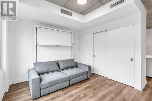 307 - 115 LARCHMOUNT AVENUE , Toronto, Ontario M4M 2Y6 5