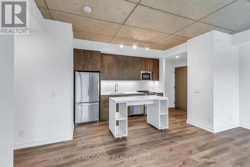 303 - 115 LARCHMOUNT AVENUE , Toronto, Ontario M4M 2Y6 3