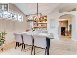 Look at the hardwood floors! - 