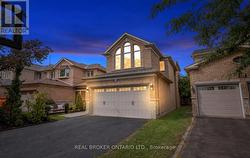 84 SANDWAY CRESCENT Vaughan, ON L6A 2M3