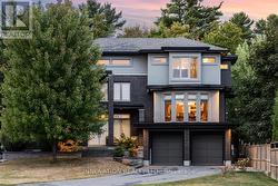 332 CARP HIGHLANDS COURT Ottawa, ON K0A 1L0