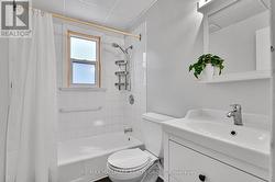 Apt 2 Main Level - Bathroom - 