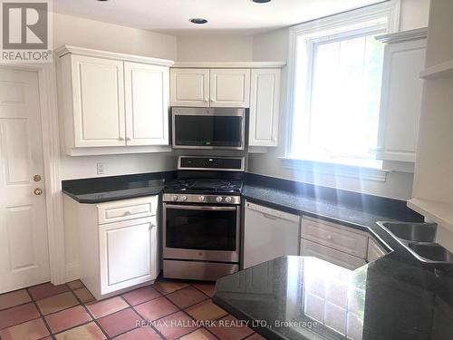 36 WHITEHALL ROAD , Toronto, Ontario M4W 2C6 4