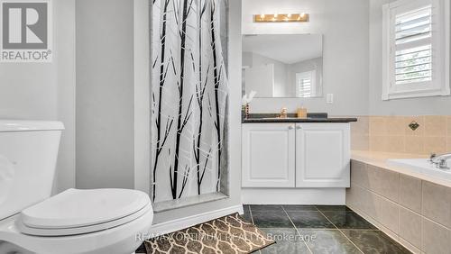 7181 Tabbyman Walk, Mississauga, ON 