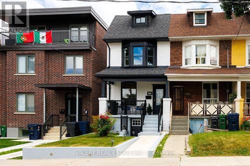 UPPER - 219 MCROBERTS AVENUE , Toronto, Ontario M6E 4P3