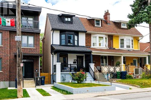 UPPER - 219 MCROBERTS AVENUE , Toronto, Ontario M6E 4P3 2