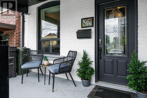 UPPER - 219 MCROBERTS AVENUE , Toronto, Ontario M6E 4P3 3