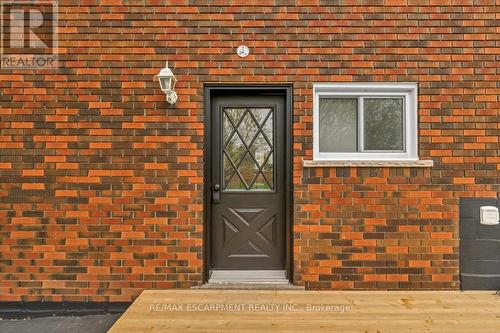 LOWER - 58 COLUMBIA DRIVE , Hamilton, Ontario L9C 3Y2 3