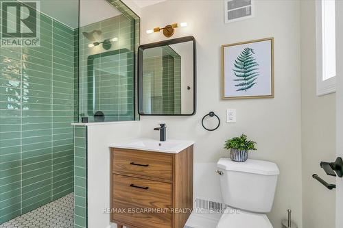 LOWER - 58 COLUMBIA DRIVE , Hamilton, Ontario L9C 3Y2 5