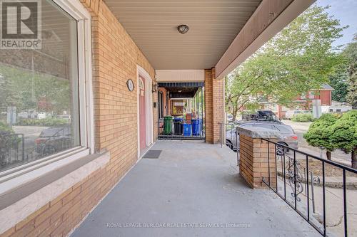 5 Barnesdale Avenue, Hamilton, ON 