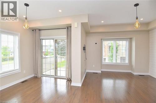 257 PARKSIDE Drive Unit# 36 , Waterdown, Ontario L0R 2H0 4