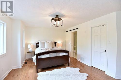 546 Sandcherry Drive, Burlington, ON 