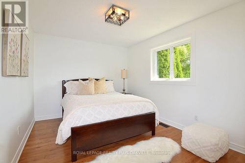 546 Sandcherry Drive, Burlington, ON 