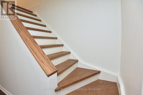 546 Sandcherry Drive, Burlington, ON 