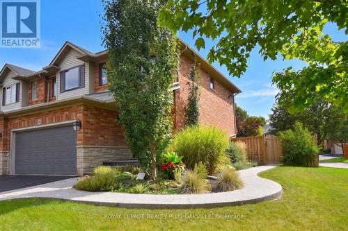 546 Sandcherry Drive, Burlington, ON 