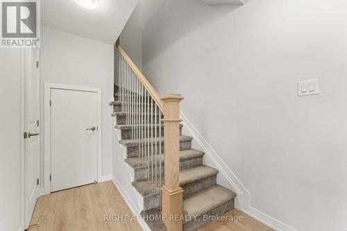 206 PARNIAN PRIVATE , Ottawa, Ontario K2J 6H3 2