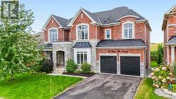 64 MANOR GLEN CRESCENT East Gwillimbury, ON L0G 1M0