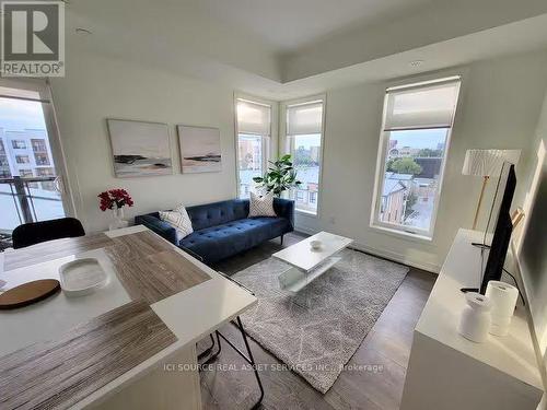506 - 135 CANON JACKSON DRIVE , Toronto, Ontario M6M 0C3 2
