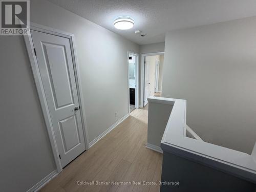 Upstairs Landing (2) - 157 South Creek Drive, Kitchener, ON 