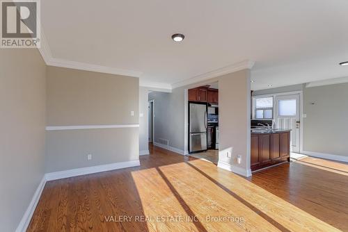 MAIN - 118 DORCOT AVENUE , Toronto, Ontario M1P 3K8 4