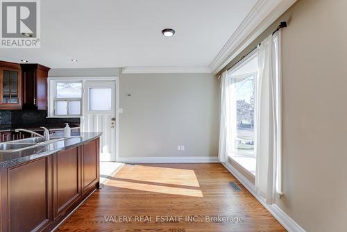 MAIN - 118 DORCOT AVENUE , Toronto, Ontario M1P 3K8 5