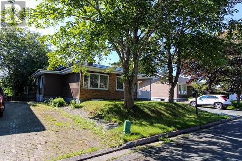 29 London Road  St. John's, NL A1B 2G9