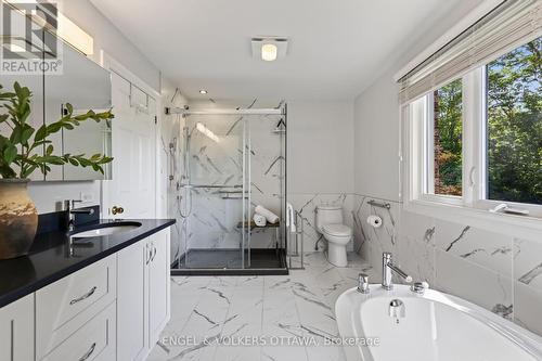 2106 Lamira Street, Ottawa, ON 