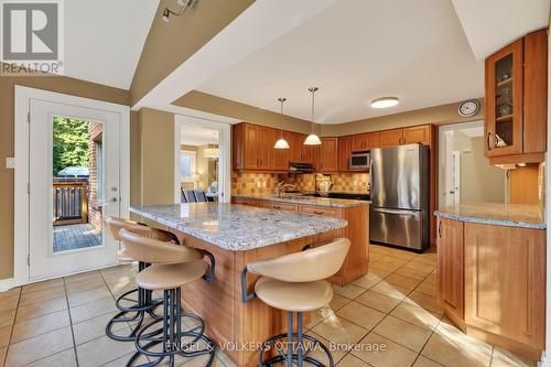 2106 Lamira Street, Ottawa, ON 