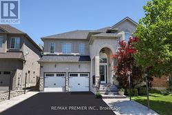 LOWER - 27 GIOVANNI WAY Vaughan, ON L4H 1R7