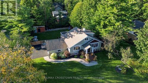 20 IDLEWOOD DRIVE  Springwater, ON L9X 0P6