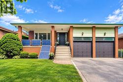 1554 GOLDMAR DRIVE  Mississauga, ON L4X 1N5