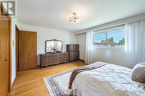 1554 Goldmar Drive, Mississauga, ON 