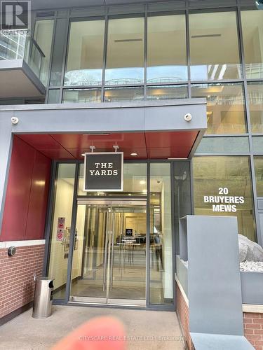 TH03 - 20 BRUYERES MEWS , Toronto, Ontario M5V 0G8 3
