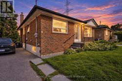 45 REDWATER DRIVE Toronto, ON M9W 1Z5