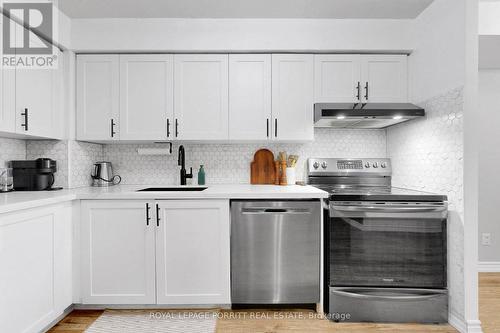 927 - 3888 DUKE OF YORK BOULEVARD  Mississauga, ON L5A 4P5