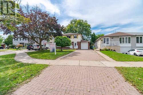 3390 FROBEX COURT  Mississauga, ON L5C 2B5