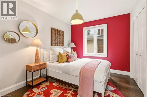 387 Valanna Crescent, Burlington, ON 
