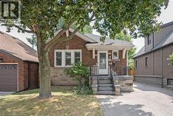 65 KENILWORTH Avenue S Hamilton, ON L8K 2T1