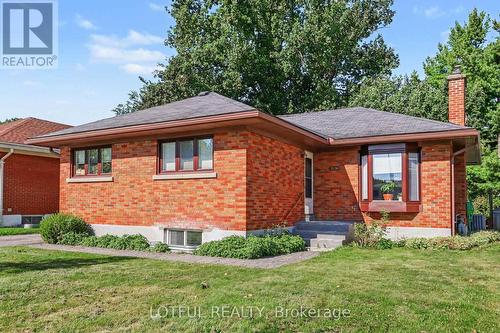 B - 1256 FIELD STREET , Ottawa, Ontario K2C 2R2 2