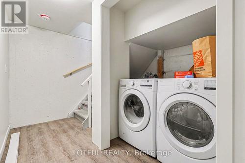 B - 1256 FIELD STREET , Ottawa, Ontario K2C 2R2 4