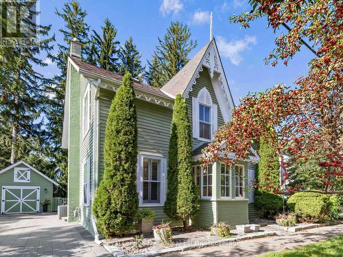 523 QUEEN STREET  Scugog (Port Perry), ON L9L 1L2