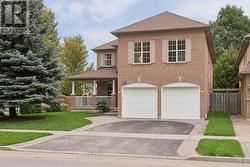 125 GARTSHORE DRIVE Whitby, ON L1P 1N8