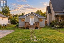 837 MONTSELL AVENUE Georgina, ON L0E 1S0