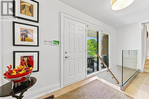 794 Falcon Boulevard, Burlington, ON 