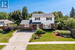 4 ROSEFIELD DRIVE Halton Hills, ON L7G 4R1