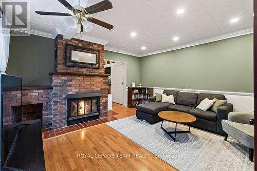 249 Hinchey Avenue, Ottawa, ON 