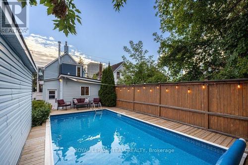 249 Hinchey Avenue, Ottawa, ON 
